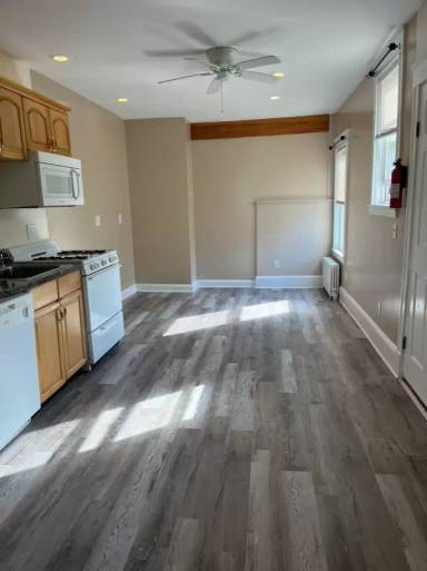 Main picture of 580 Hancock St