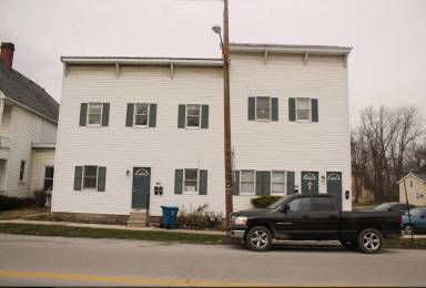 Main picture of 347 E Market St