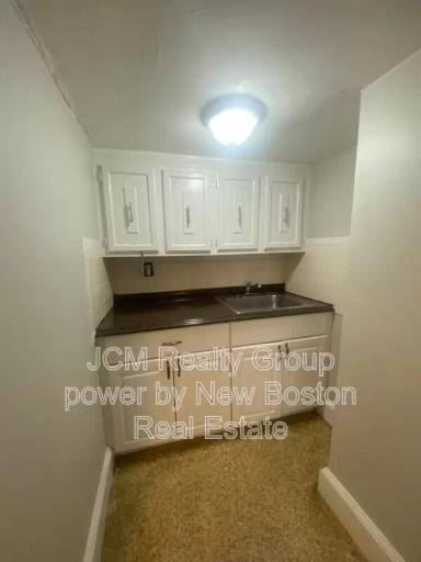 Main picture of 95 Orange St