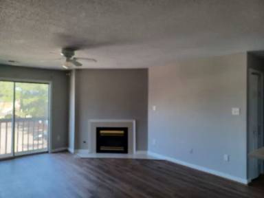 Main picture of 1563 N King St