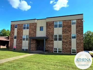 Main picture of 25 Village Dr