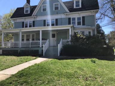 Main picture of 106 E Delaware Ave - 5