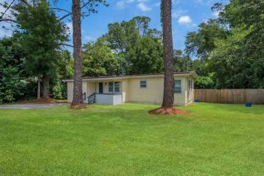 Main picture of 799 S Pat Thomas Pkwy