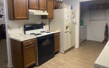 Main picture of 110 Botts Ave