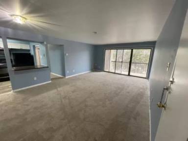 Main picture of 10137 Prince Pl