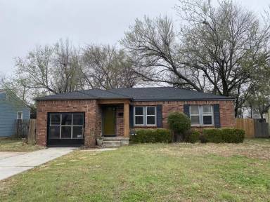 Main picture of 105 W Vida Way