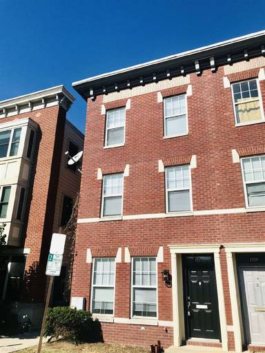 Main picture of 1227 Clymer St
