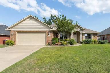 Main picture of 1544 Rockhurst Dr