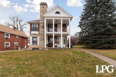 Main picture of 2140 Wyndhurst Rd