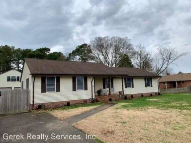 Main picture of 909 Lindale Dr