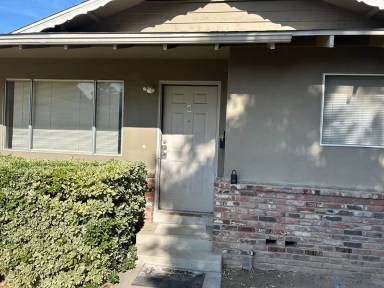 Main picture of 1705 Carver Ct