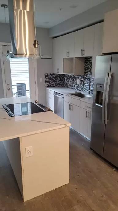 Main picture of 2016 Cambridge St