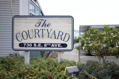 Main picture of 730 SE 8th Ave