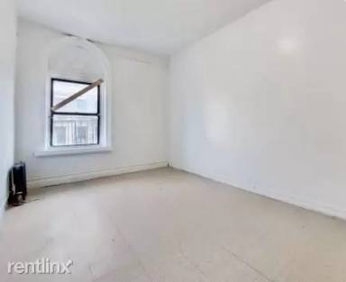Main picture of 2705 Morris Ave