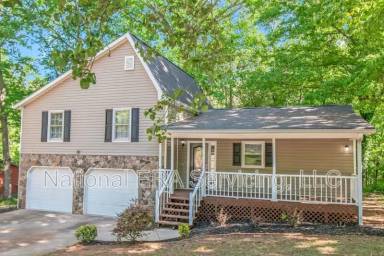 Main picture of 50 Stone Creek Dr