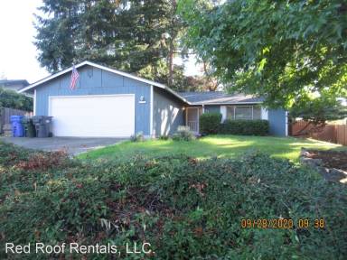 Main picture of 2753 Cambridge Dr