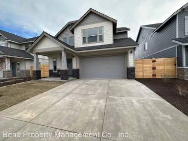 Main picture of 20593 SE Slate Ave