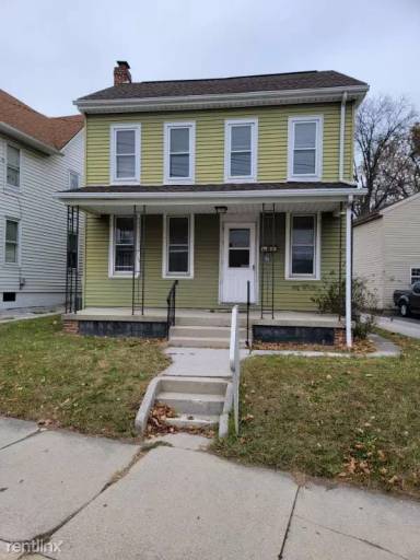 Main picture of 17 3rd St