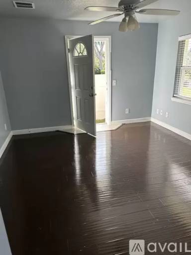 Main picture of 553 Karen Ave