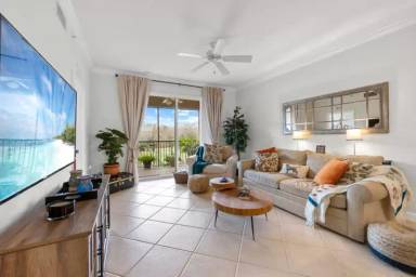 Main picture of 10307 Heritage Bay Blvd