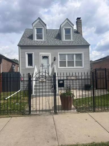 Main picture of 3618 W 65th Pl