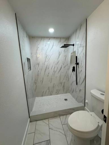 Main picture of 7832 Autumn Wood Dr