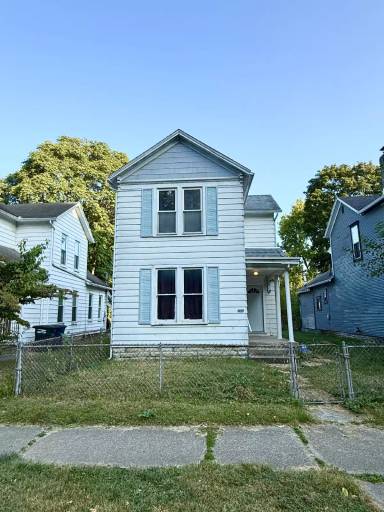 Main picture of 435 Wyoming St