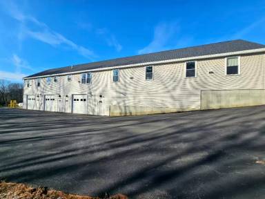 Main picture of 510 Old Candia Rd
