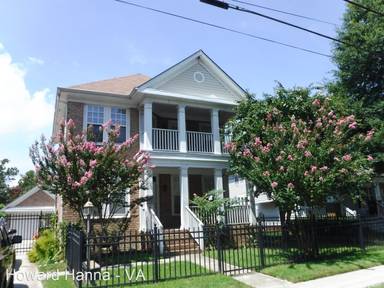 Main picture of 9523 1st View St
