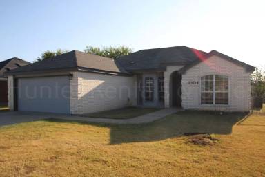 Main picture of 2304 Waterfall Dr