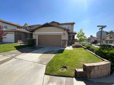 Main picture of 35884 Crickhowell Ave