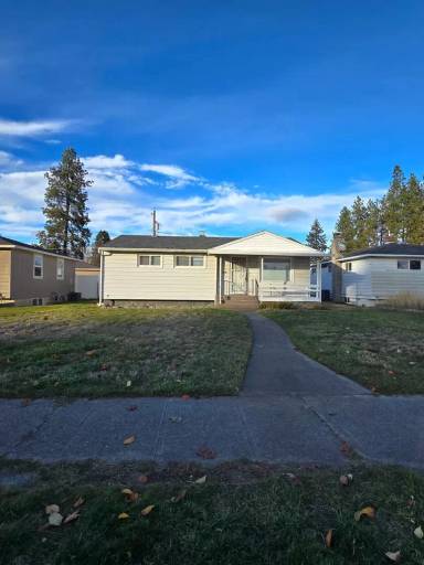 Main picture of 1308 W Nebraska Ave