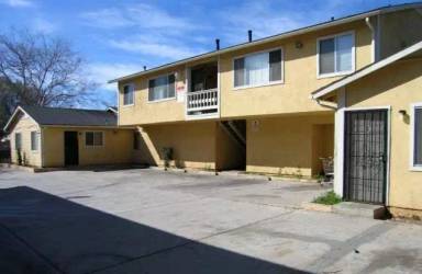 Main picture of 24745 Webster Ave