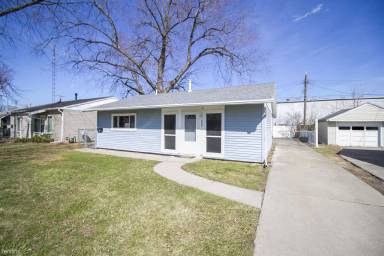 Main picture of 5262 Spicer Rd