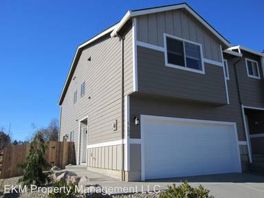 Main picture of 5600 NE 74th Ct