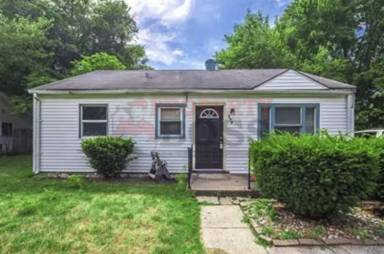 Main picture of 606 N Calumet Ave