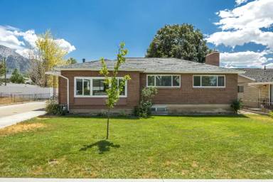 Main picture of 2670 E Lambourne Ave