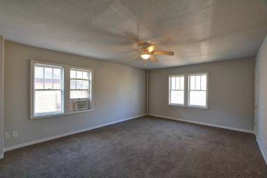 Main picture of 701 West Prairie Avenue - 6