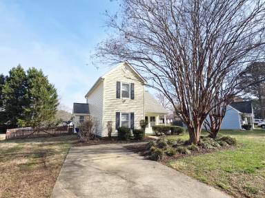 Main picture of 2706 Ramblegate Ln