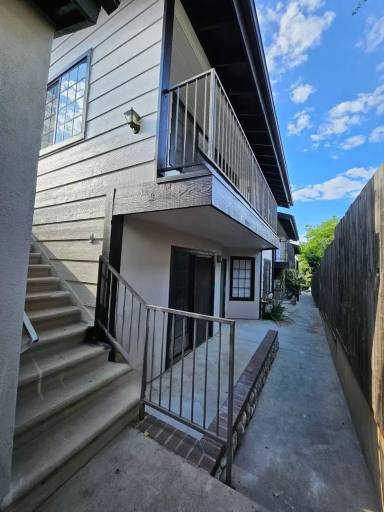 Main picture of 2323 Florencita Ave