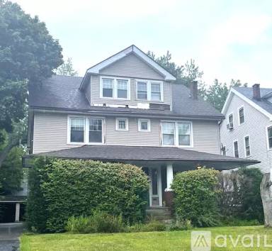 Main picture of 2393 Woodmere Dr