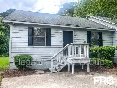 Main picture of 205 Wyndham Cir