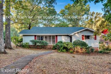 Main picture of 805 Rosemont Dr