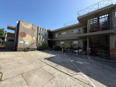 Main picture of 1531 Alcatraz Ave