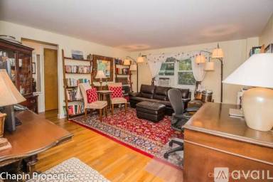 Main picture of 79 Chestnut St