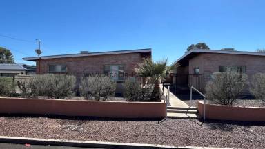 Main picture of 3938 E Poe St