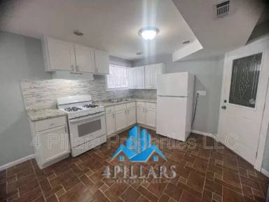 Main picture of 5647 Sohl Ave