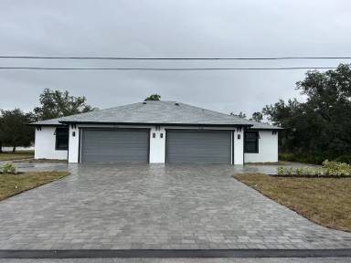 Main picture of 1232 Oceanic Rd