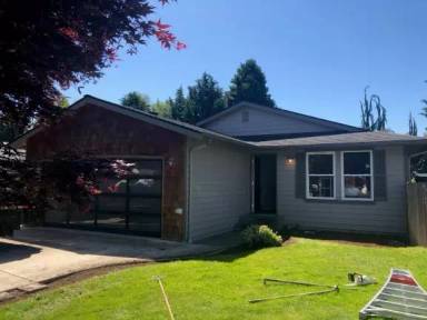 Main picture of 6214 72nd St NE