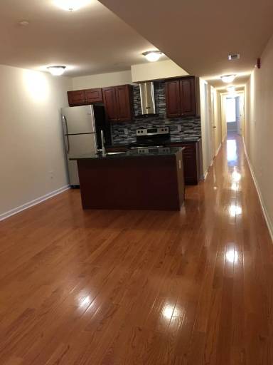 Main picture of 243 S 45th St